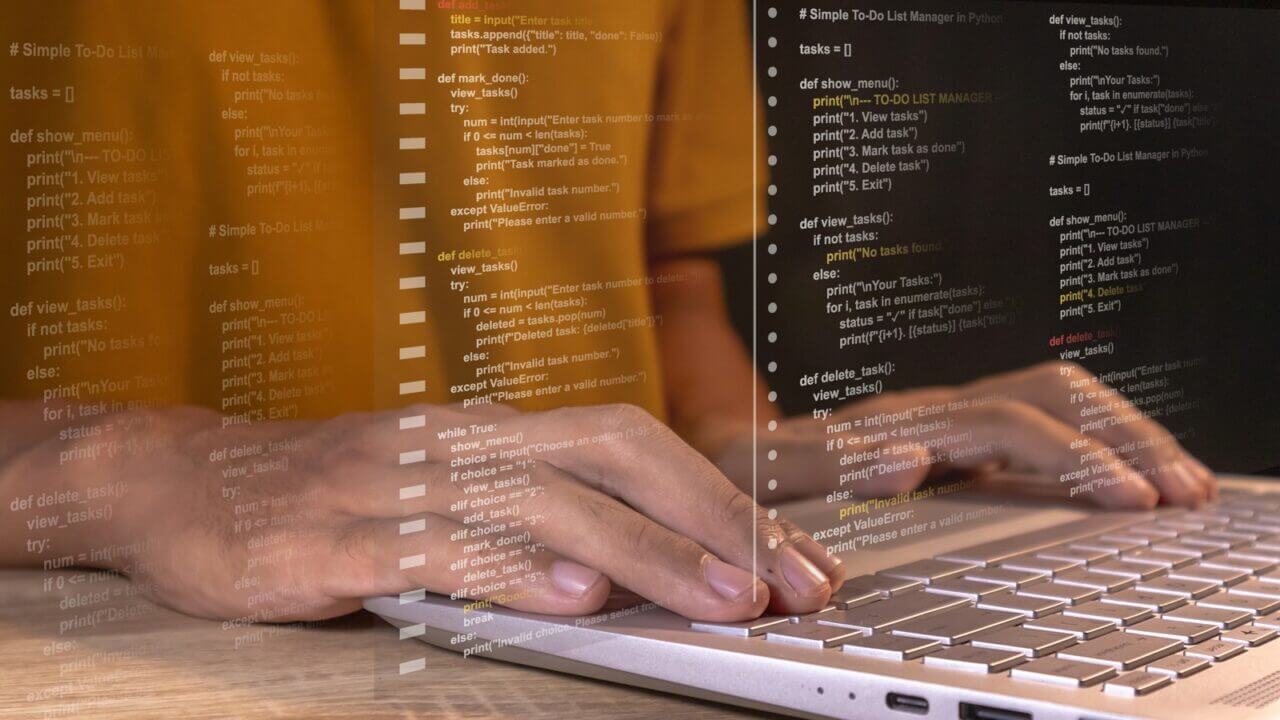 A,Computer,Programmer,,Software,Engineer,Or,Software,Development,Working,On