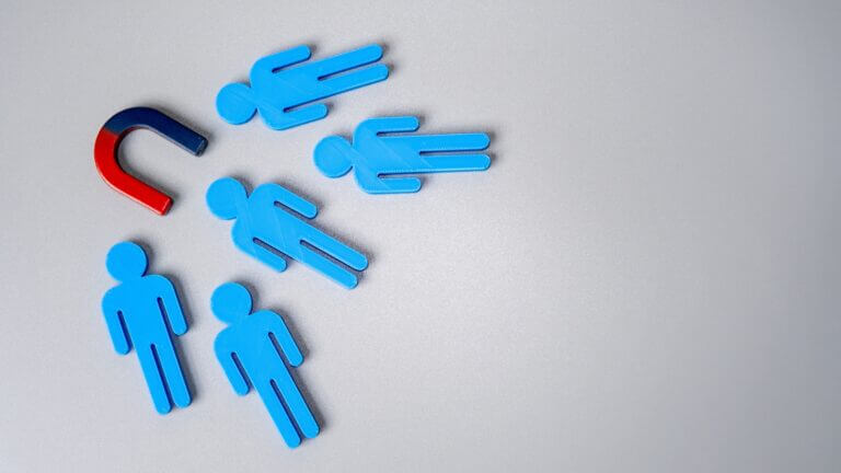 Magnet,Attracts,Human,Figure.,Customer,Acquisition,And,Customer,Retention,Concept