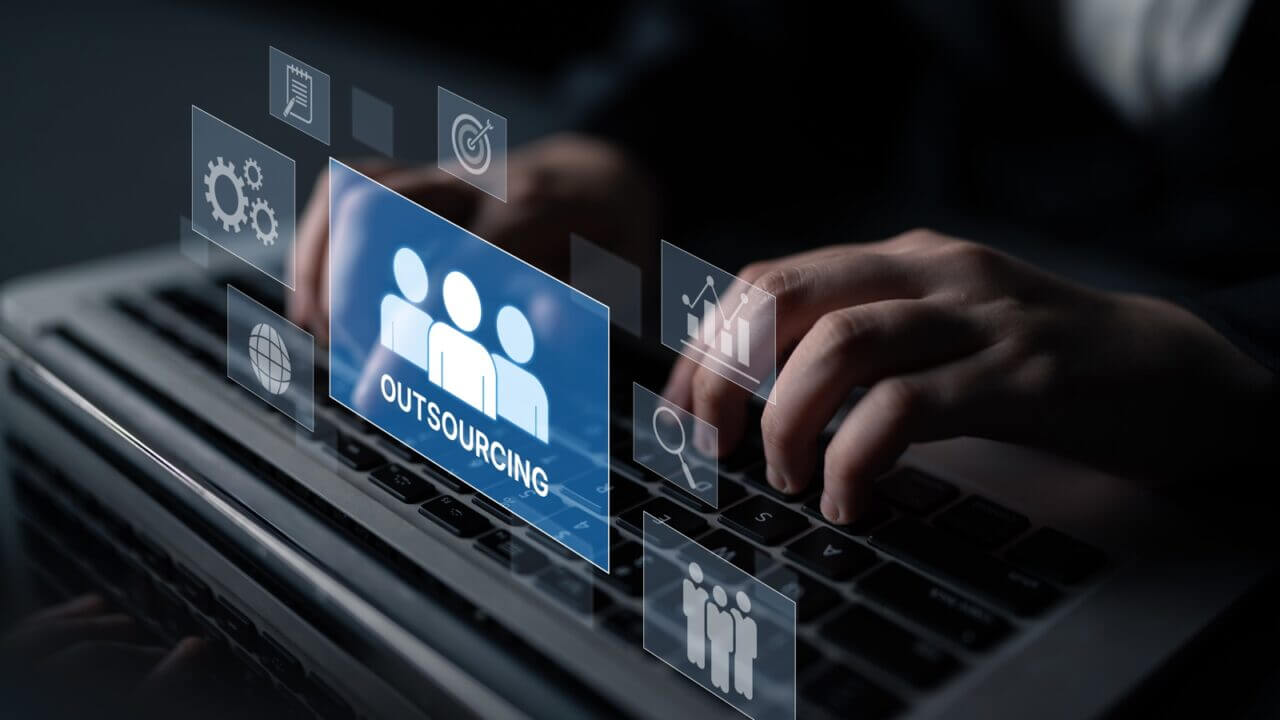 Outsourcing,Concept,Showing,Collaboration,,Delegation,,Global,Workforce,,Productivity,,And,Task