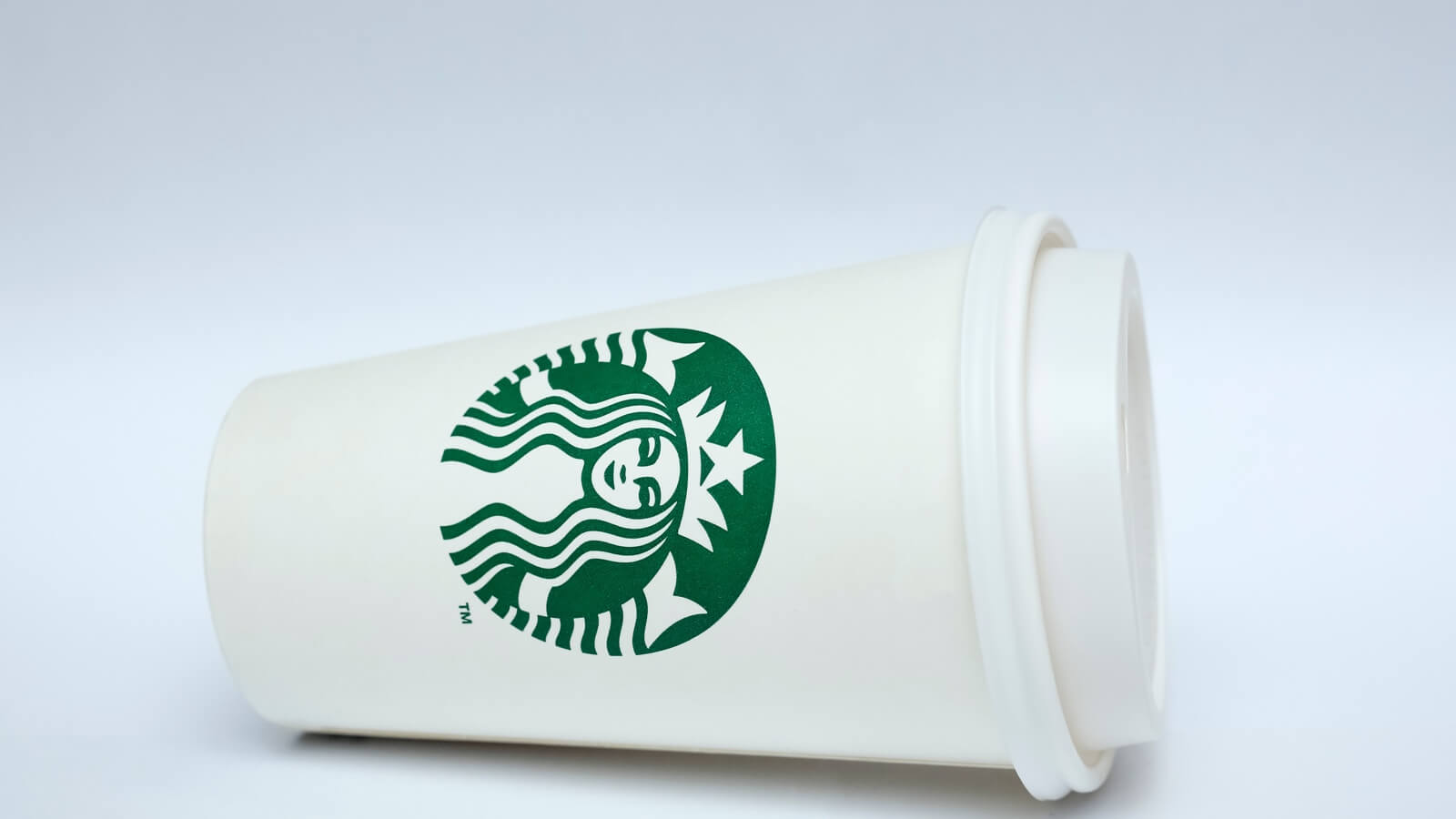 Kuala,Lumpur,,Malaysia,-,March,11,,2018,:,Starbucks,Take