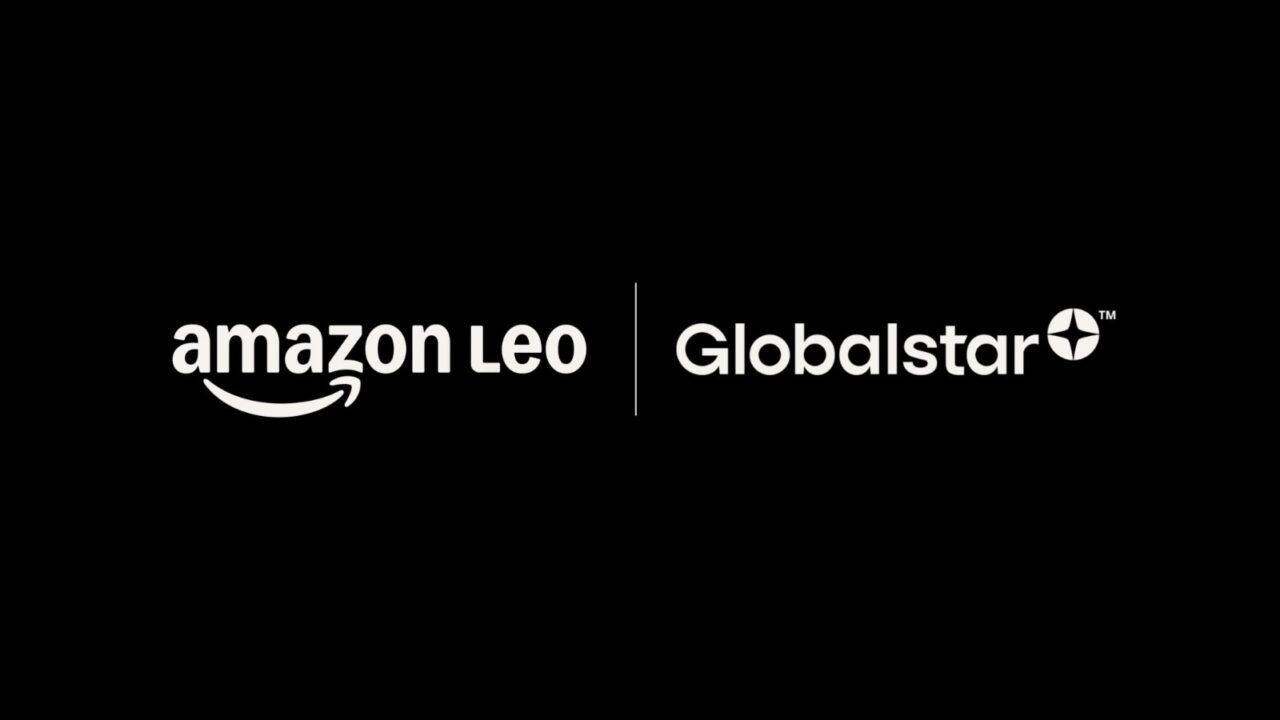 Logotipos combinados de Amazon Leo y Globalstar para nota sobre adquisición de satélites.