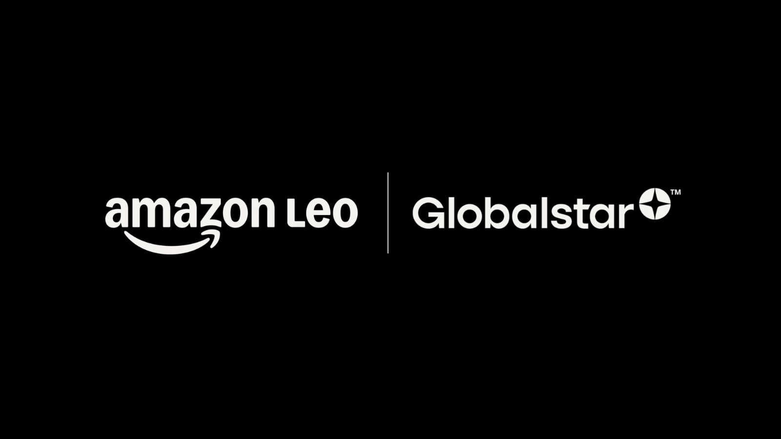 Logotipos combinados de Amazon Leo y Globalstar para nota sobre adquisición de satélites.