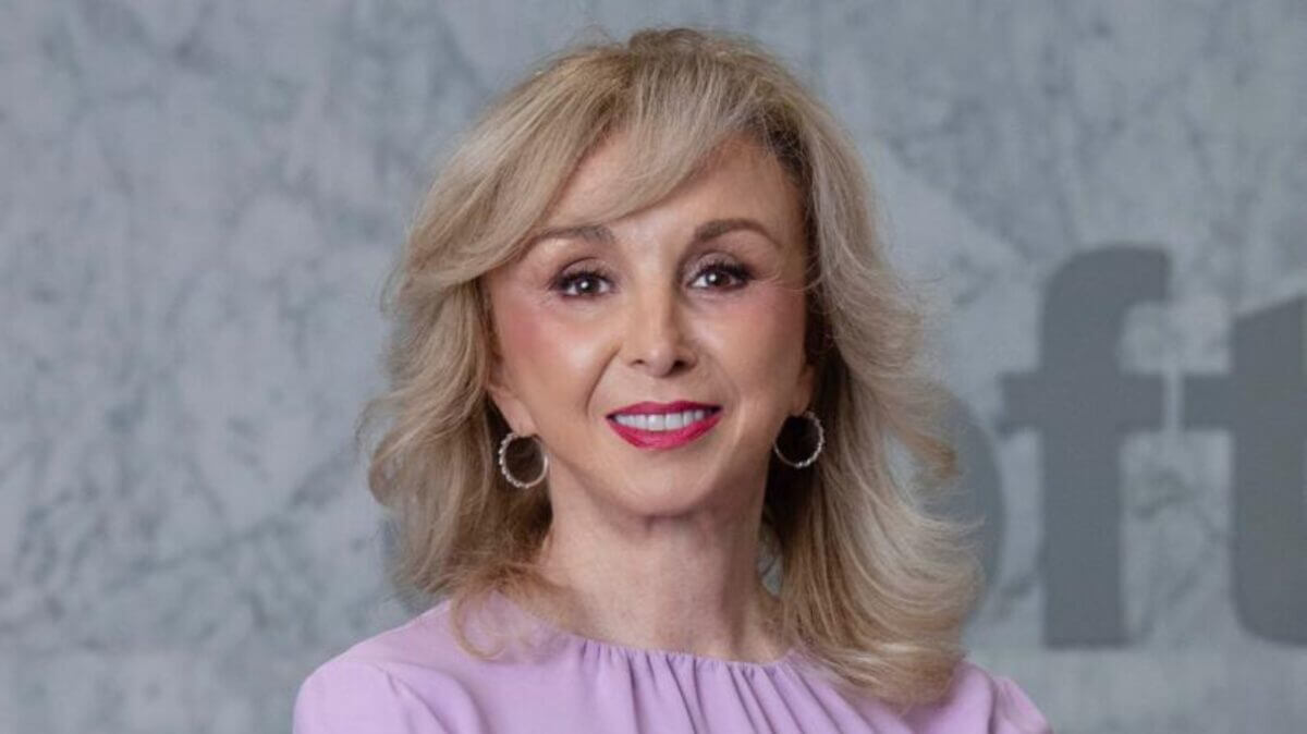 Blanca Treviño, Presidenta Ejecutiva de Softtek, en un retrato corporativo reciente.