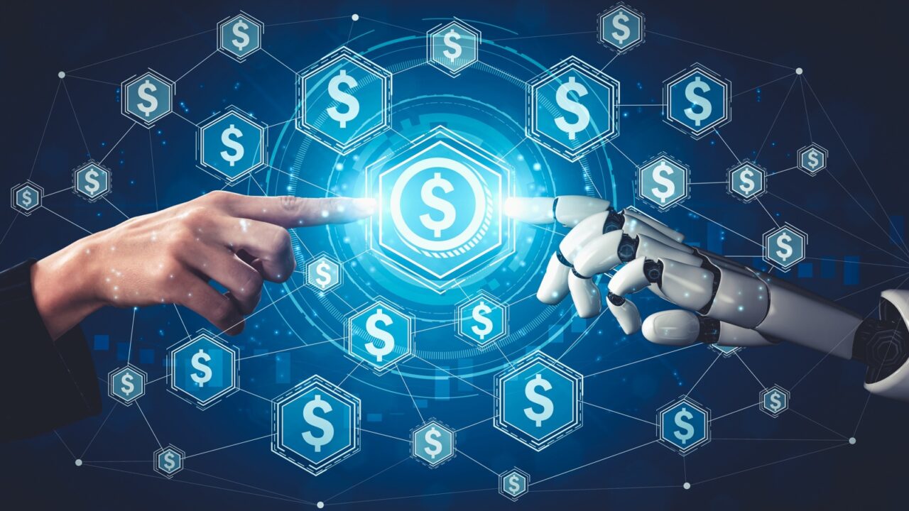 Una mano humana y una mano robótica de espaldas apuntando hacia una red digital con iconos hexagonales azules del signo de dólar, representando el control del presupuesto en agentes de inteligencia artificial.