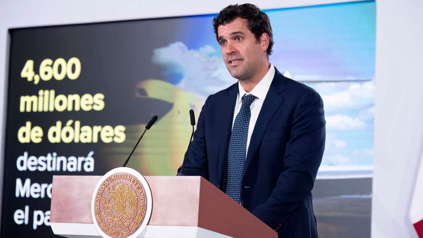 Pedro Rivas en Palacio Nacional anuncia los detalles de la inversión de Mercado Libre en México.