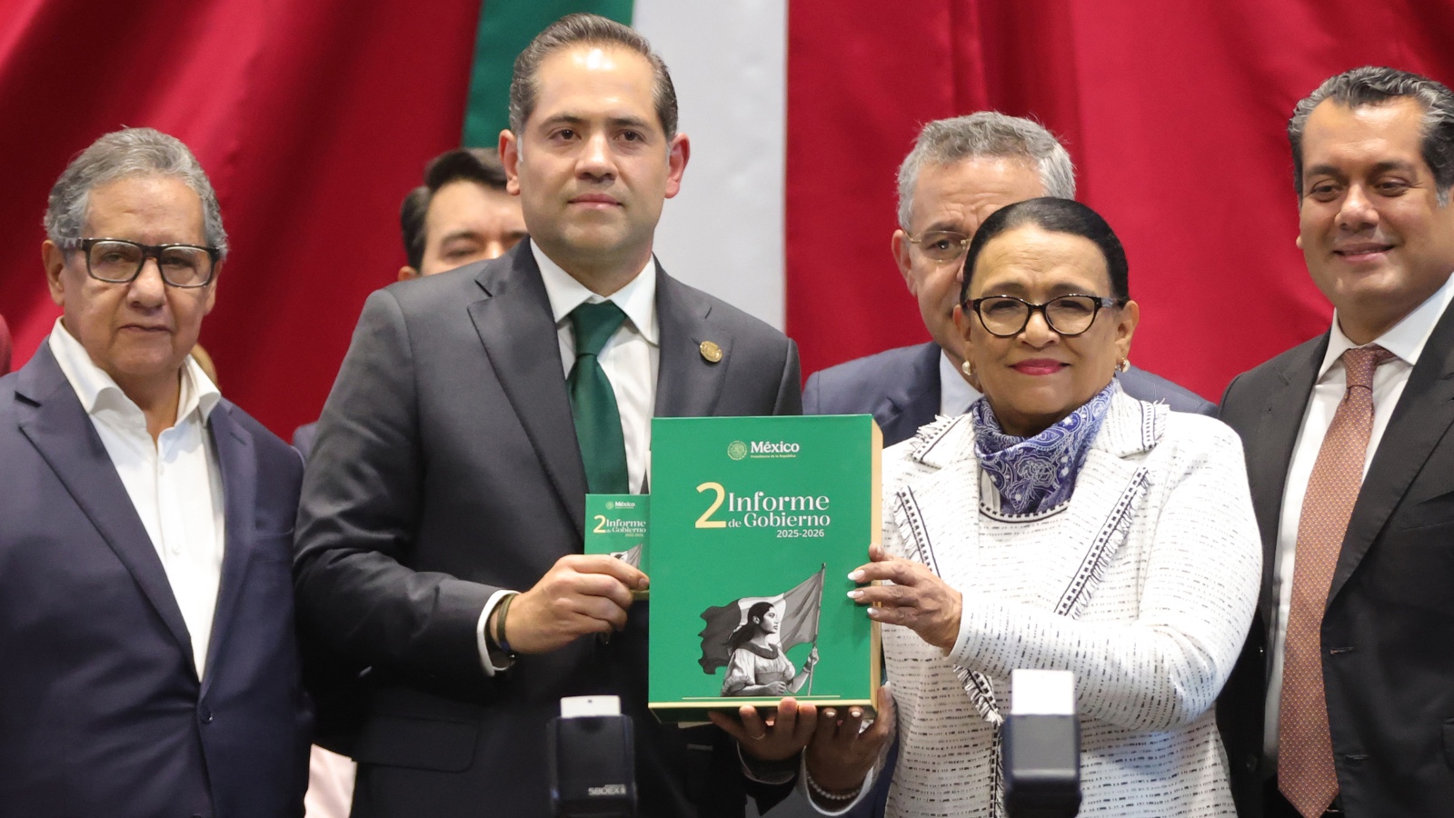 Entrega del Segundo Informe de Gobierno donde se detallan los avances de la Nube MX y la soberanía tecnológica.